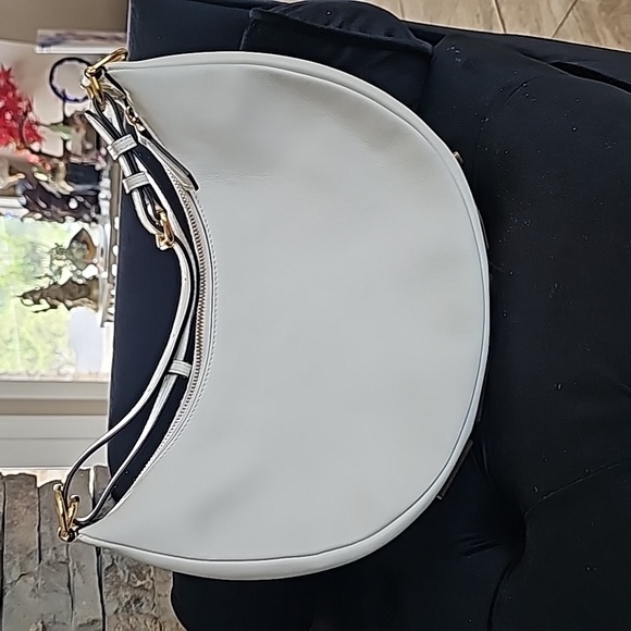 Fendigraphy Small Should Bag Matte White - Picture 2 of 7